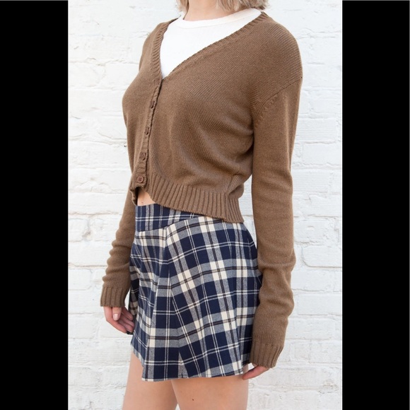 Brandy Melville brown billie cardigan sweater - Picture 2 of 6
